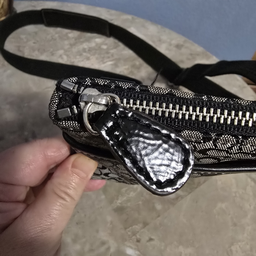 Coach Signature Canvas and Leather Black and Gray Crossbody Bag - Picture 10 of 10